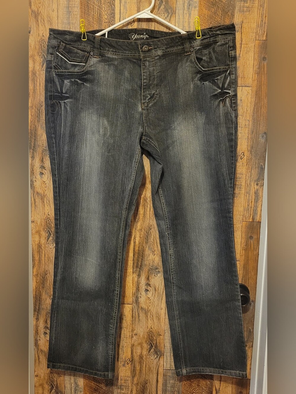Younique Women's Straight-Leg Jeans in Washed Black